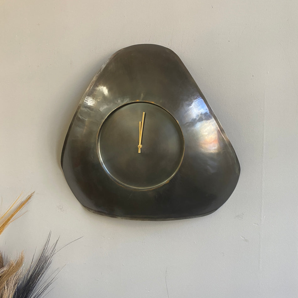 Antigua Wanduhr dunkelgrau Messing Metall Uhr Industrial Deko