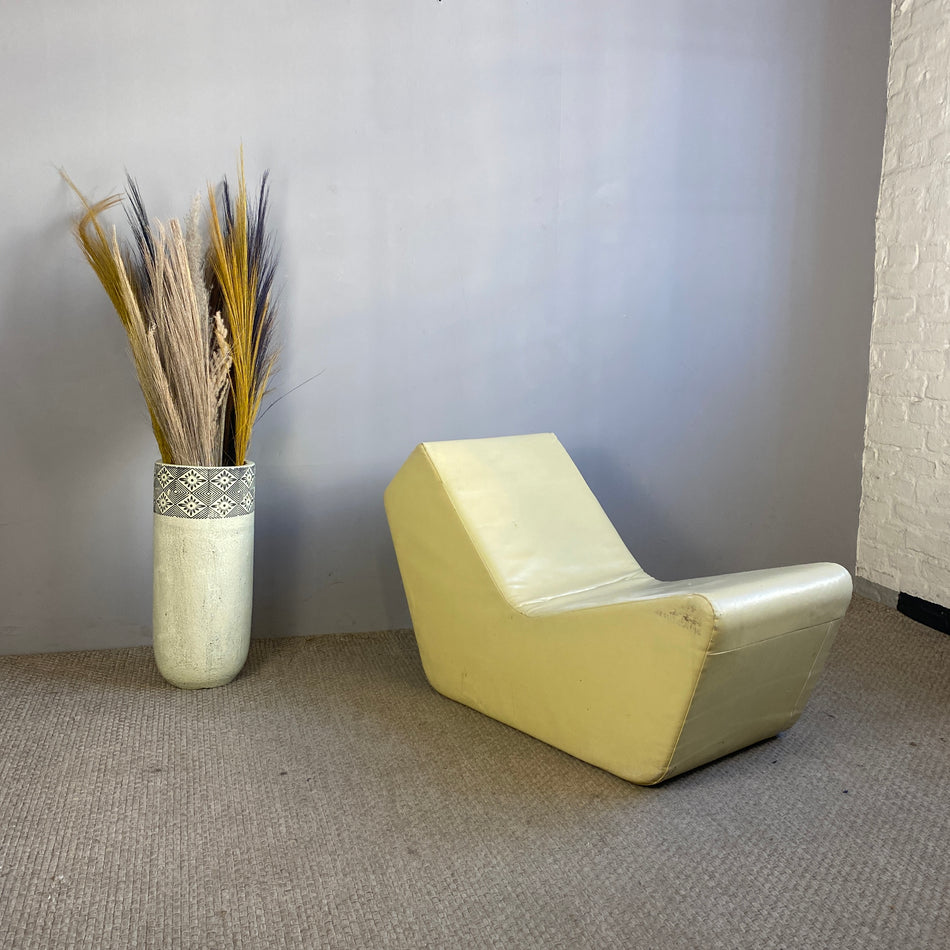 Sessel gebraucht beige Leder Liege