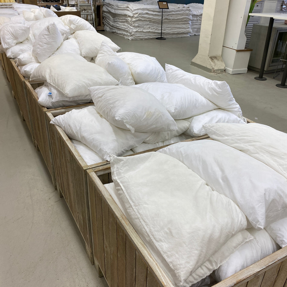 Kopfkissen gebraucht weiß 50x70 60x40 60x80 verschieden Kissen