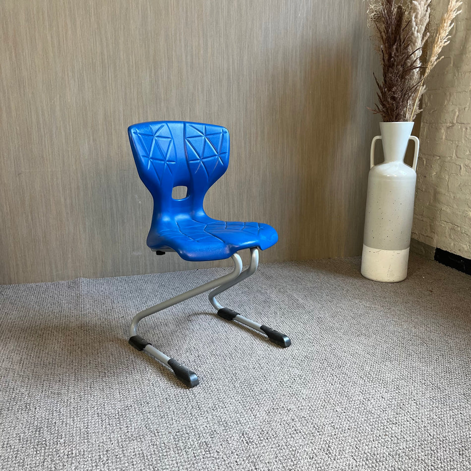 Ass Freischwinger gebraucht blau Kunststoff Stapelstuhl Stuhl