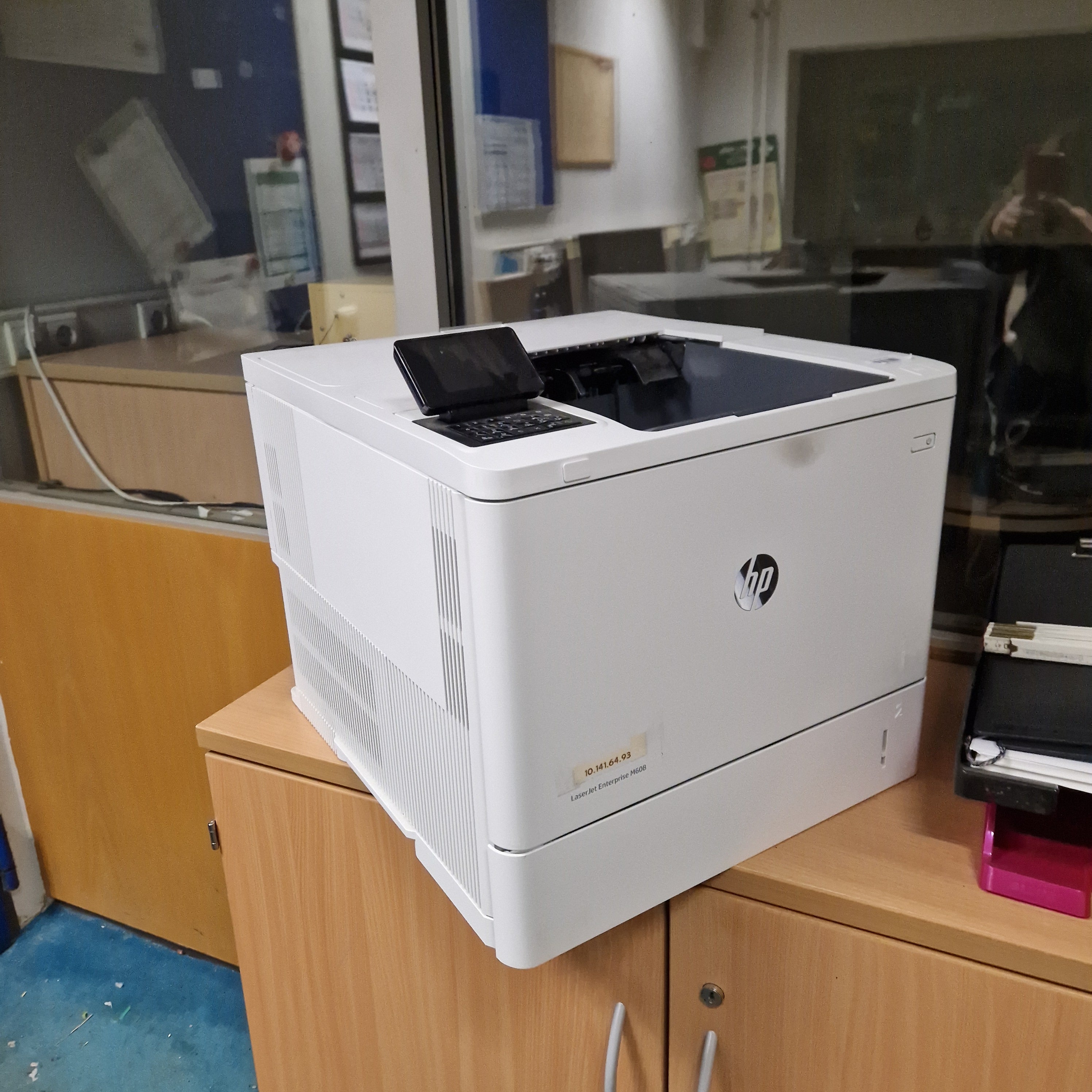 Hp m608 hotsell