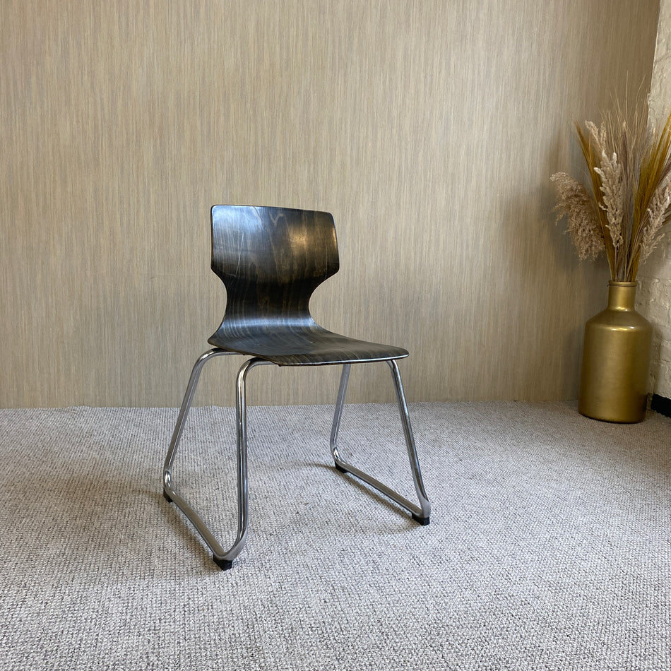 Designer Flötotto Pagholz Stuhl vintage graubraun Schichtholz 70er Chrom Stapelstuhl