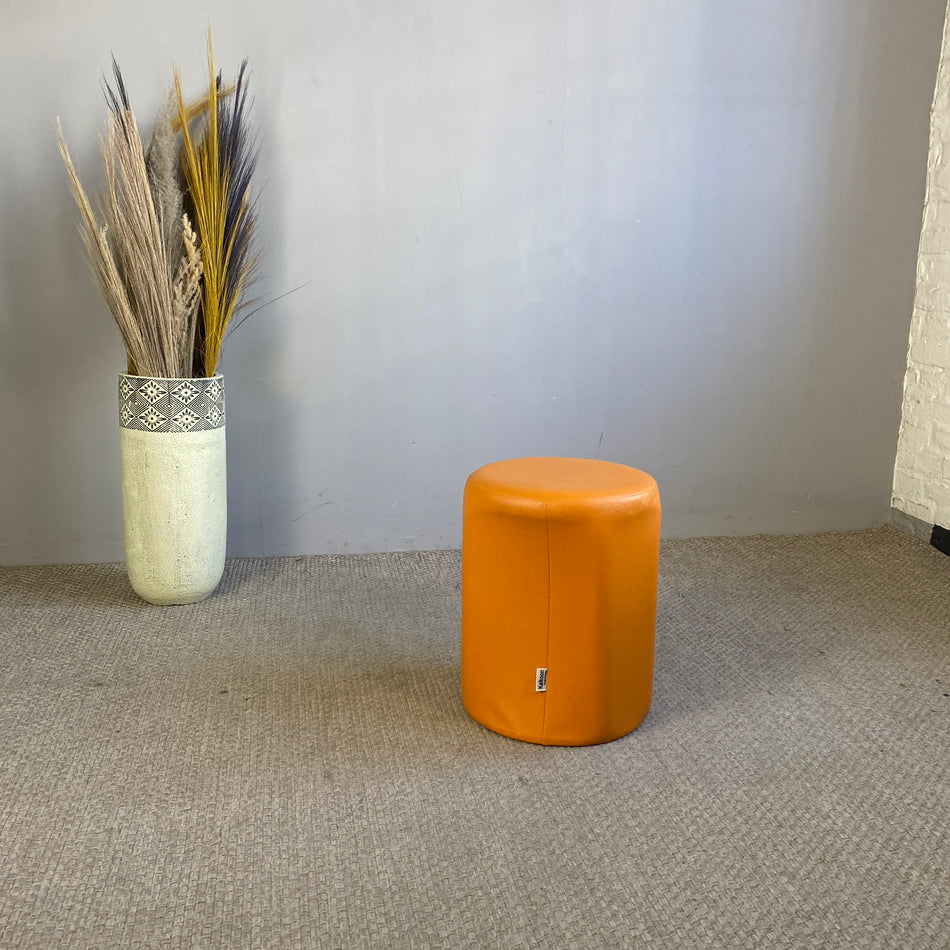 Kaikoon Sitzhocker gebraucht orange Hocker Pouf