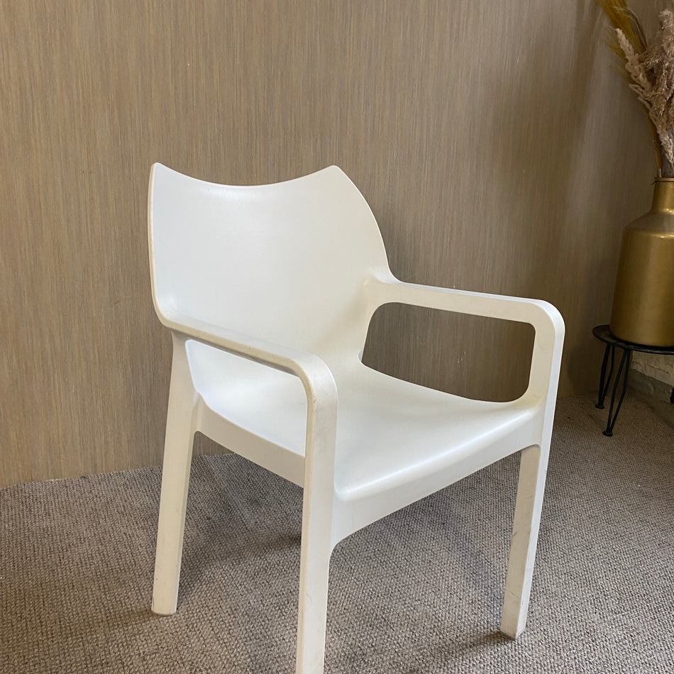 Siesta Exklusive 028 Diva Armlehnstuhl gebraucht weiß Kunststoff Stuhl