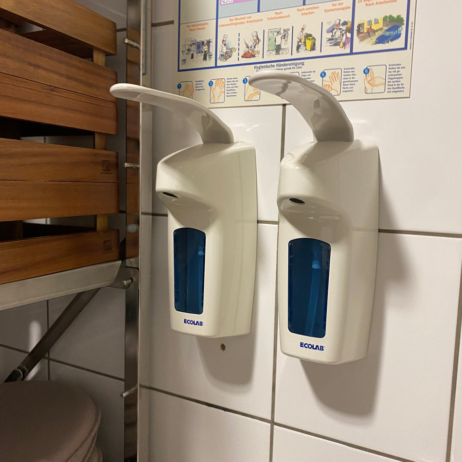 Ecolab Seifenspender gebraucht grau Kunststoff
