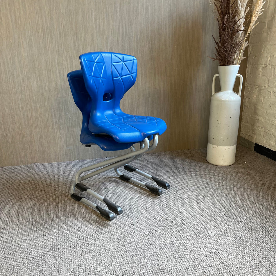 Ass Freischwinger gebraucht blau Kunststoff Stapelstuhl Stuhl