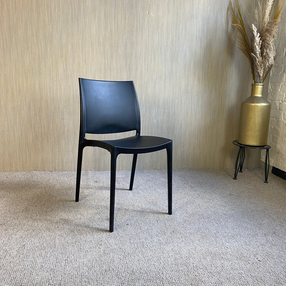 Siesta Exklusive 025 Maya Stapelstuhl schwarz Kunststoff Stuhl Outdoor