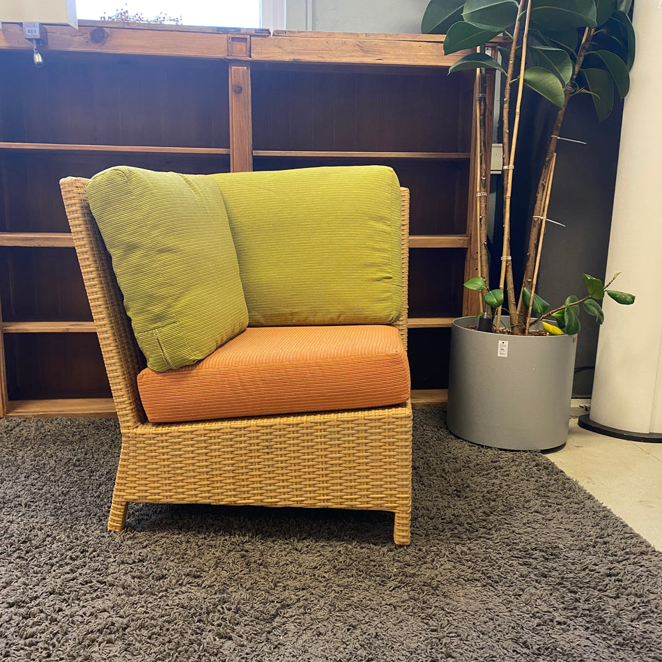 Outdoor Rattan Ecksessel gebraucht orange grün hell