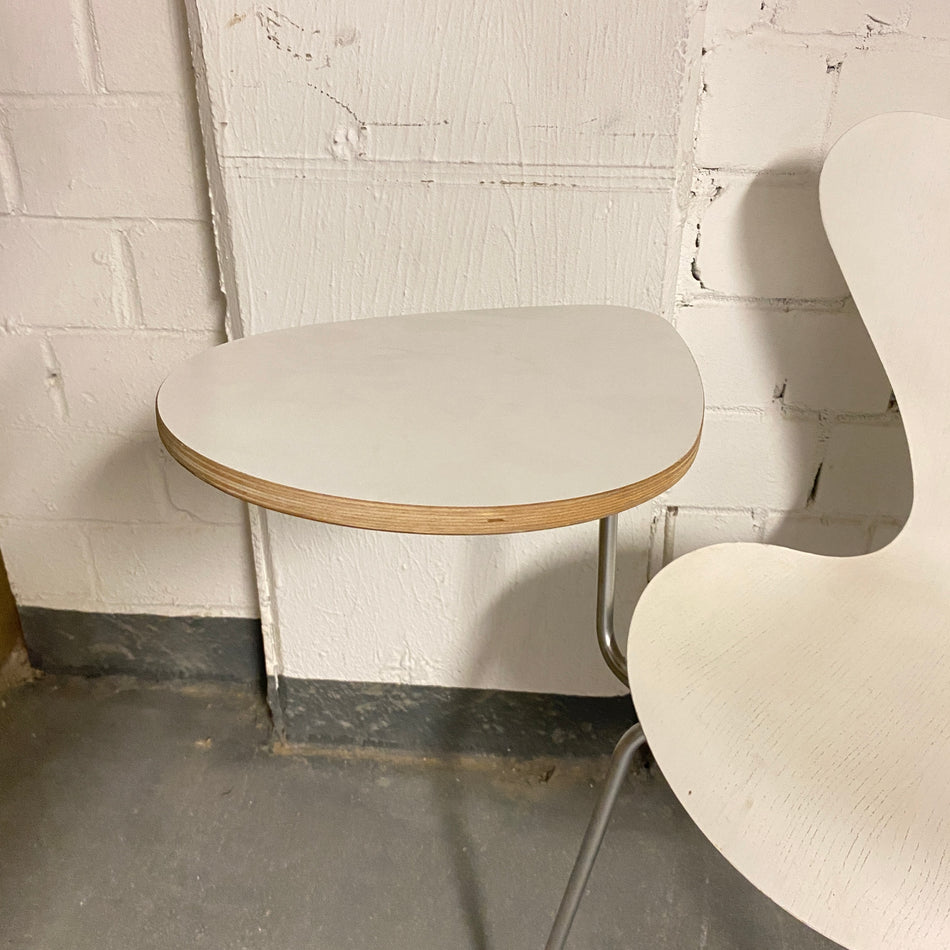 Fritz Hansen Klapptisch Serie 7 Ant Chair Table Tablet Arm Ablagetisch Made in Denmark 2002