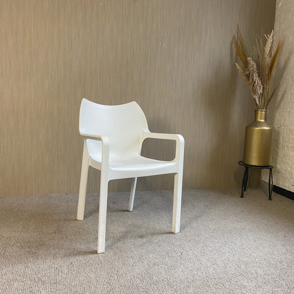 Siesta Exklusive 028 Diva Armlehnstuhl gebraucht weiß Kunststoff Stuhl