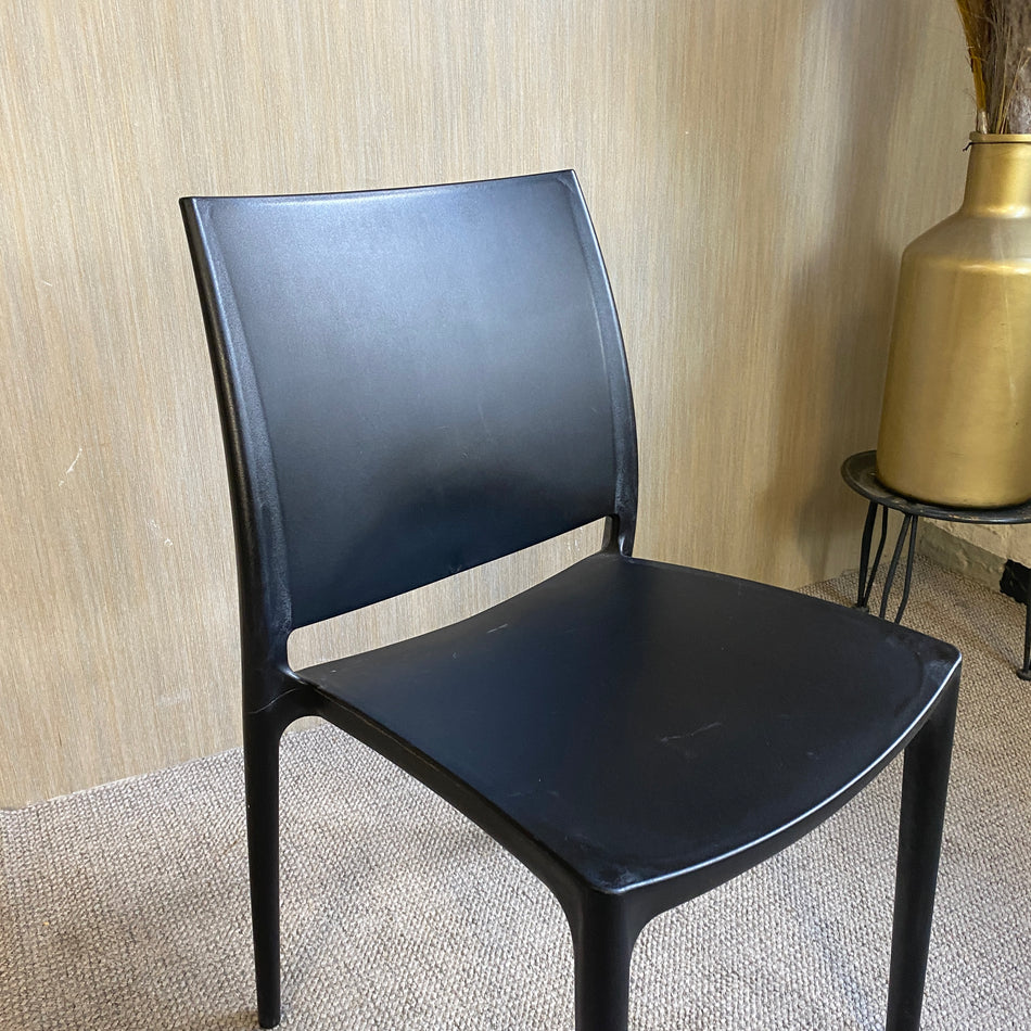 Siesta Exklusive 025 Maya Stapelstuhl schwarz Kunststoff Stuhl Outdoor