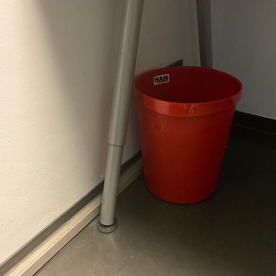 Schreibtisch gebraucht hell 160x80 Büro Tisch