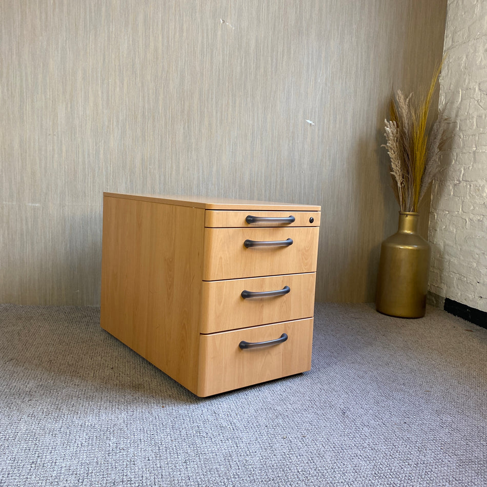 Werndl Rollcontainer gebraucht 4 Fächer Utensilienfach 82cm