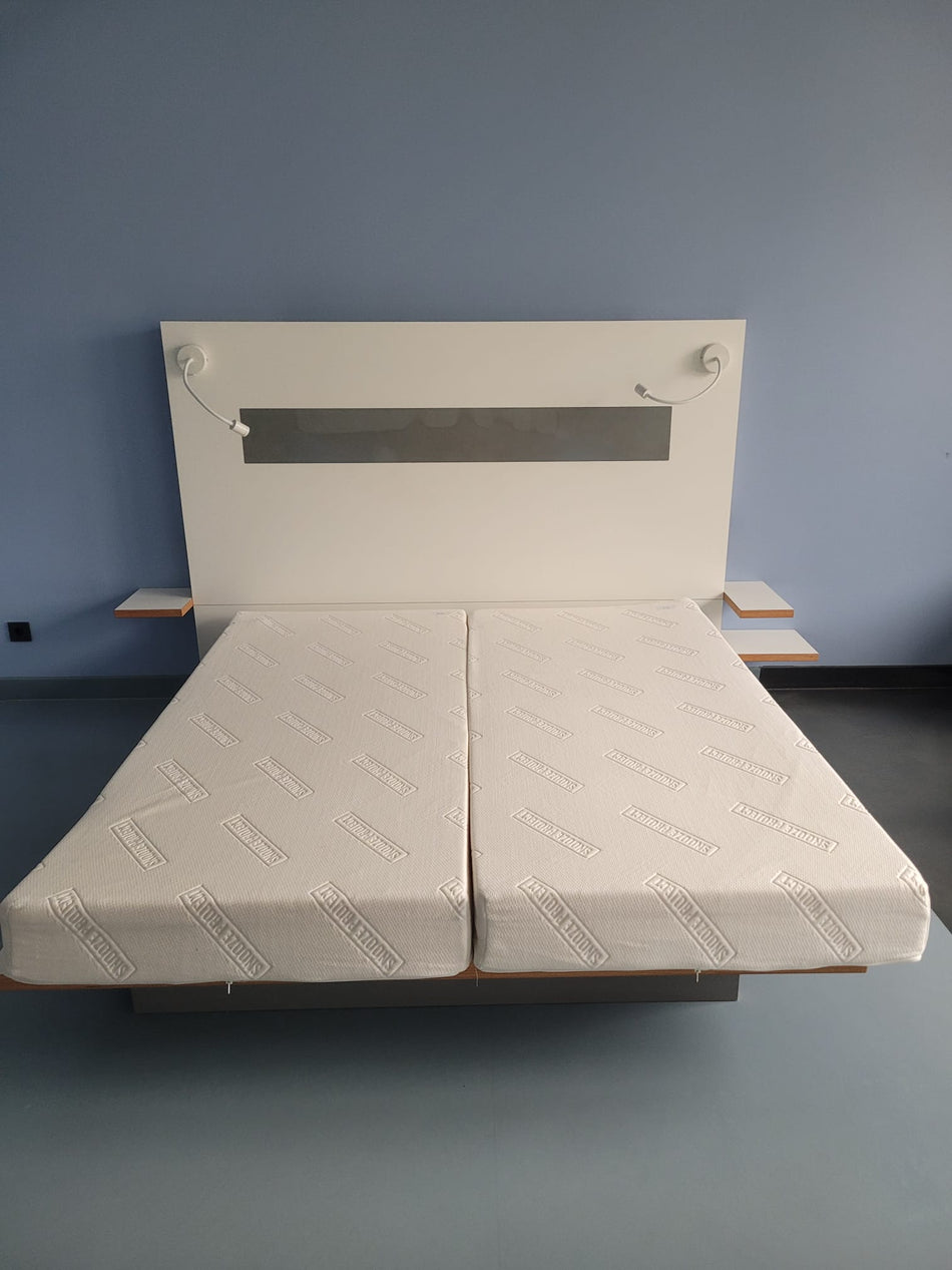 Doppelbett gebraucht 180x200 inkl 2x Matratze 90x200 & Kopfteil Bett