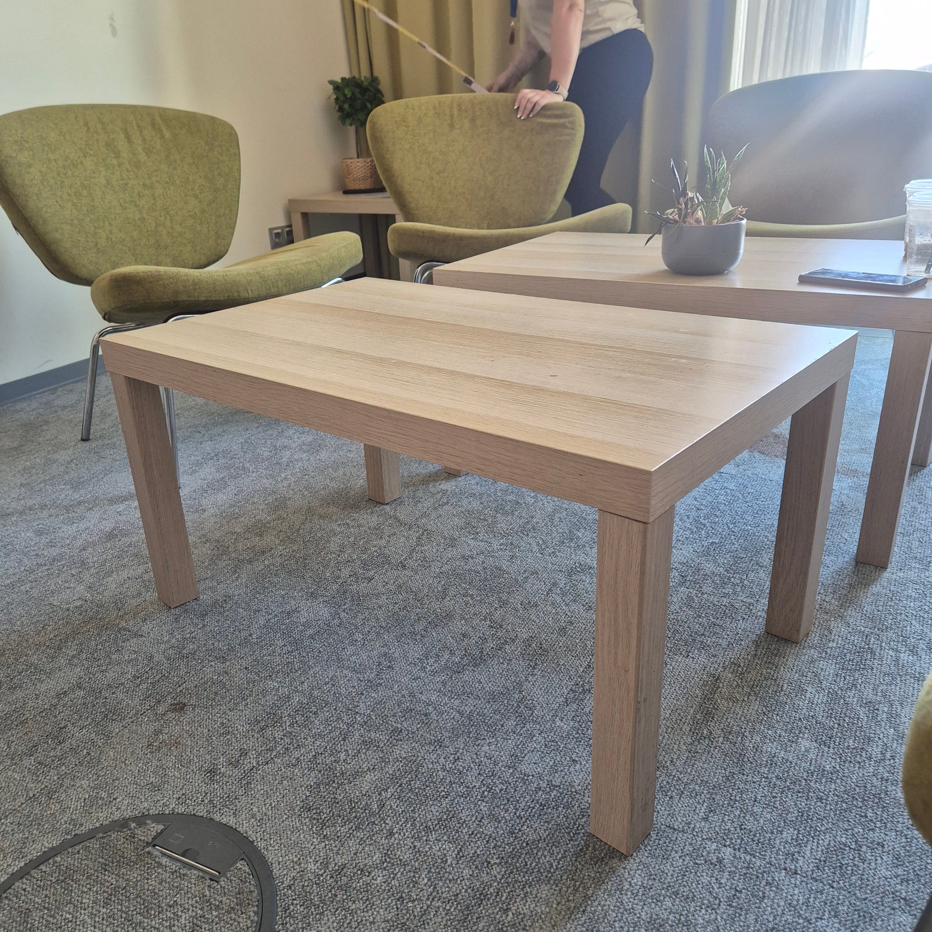 IKEA Beistelltisch / Couchtisch Holzoptik – quadratisch