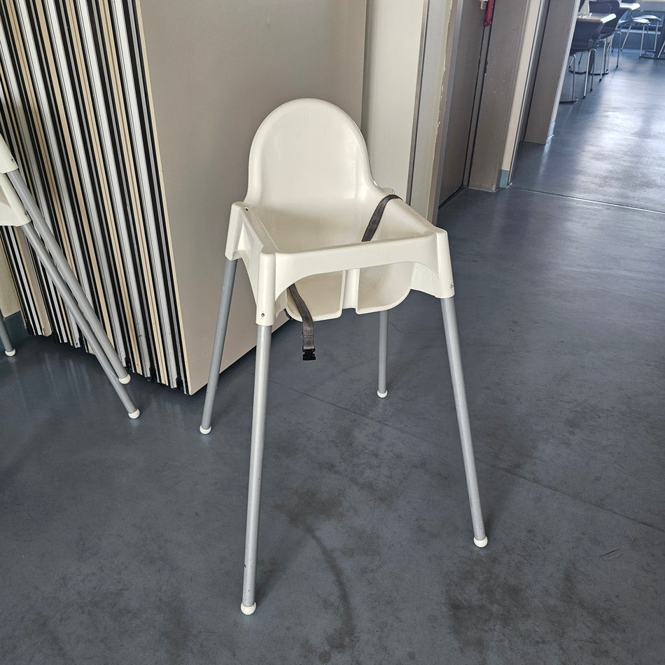 Kinderhochstuhl IKEA Antilop aus Kunststoff weiß