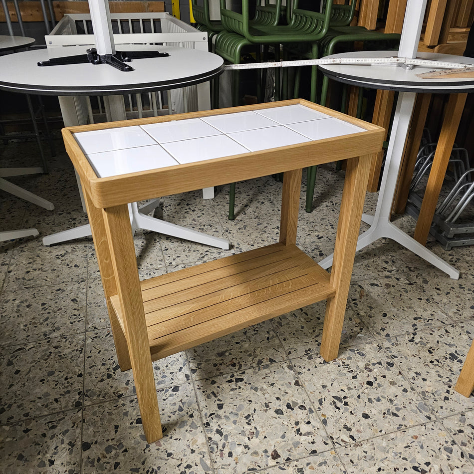 Skandinavischer Vollholz Beistelltisch Tisch Eiche massiv aus Designhotel