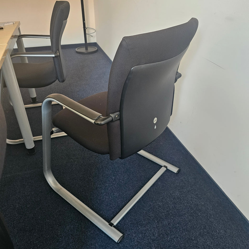 Besucherstuhl Freischwinger comforto Schwarz Stuhl Büro