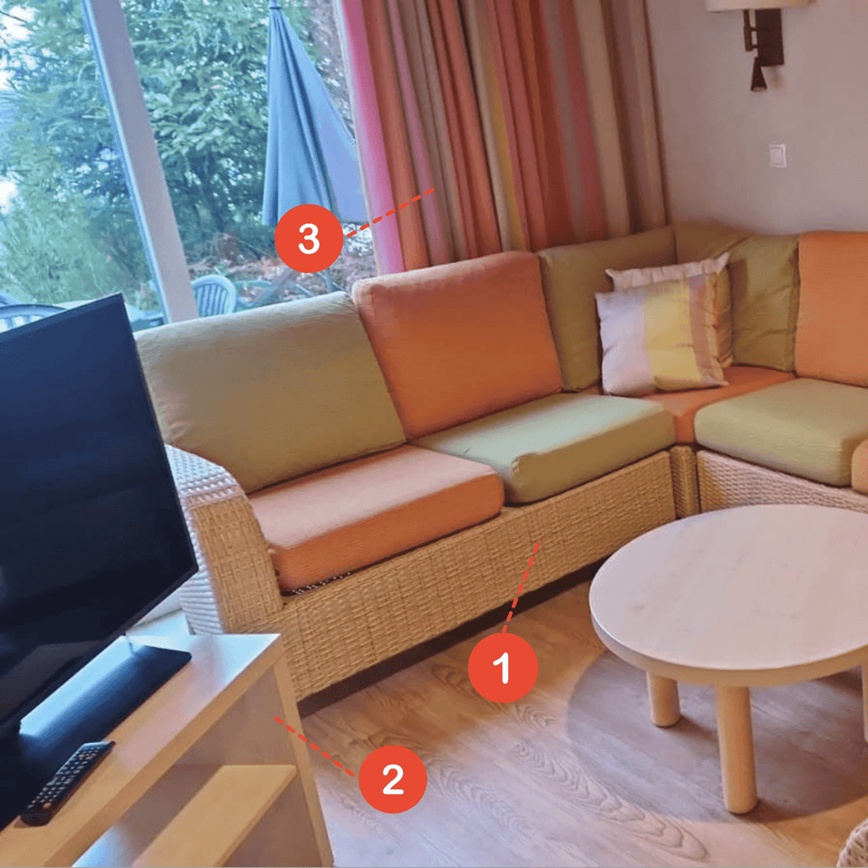 Showroom - Einblick in ein Hotelzimmer mit Rattan Hotelmöbeln
