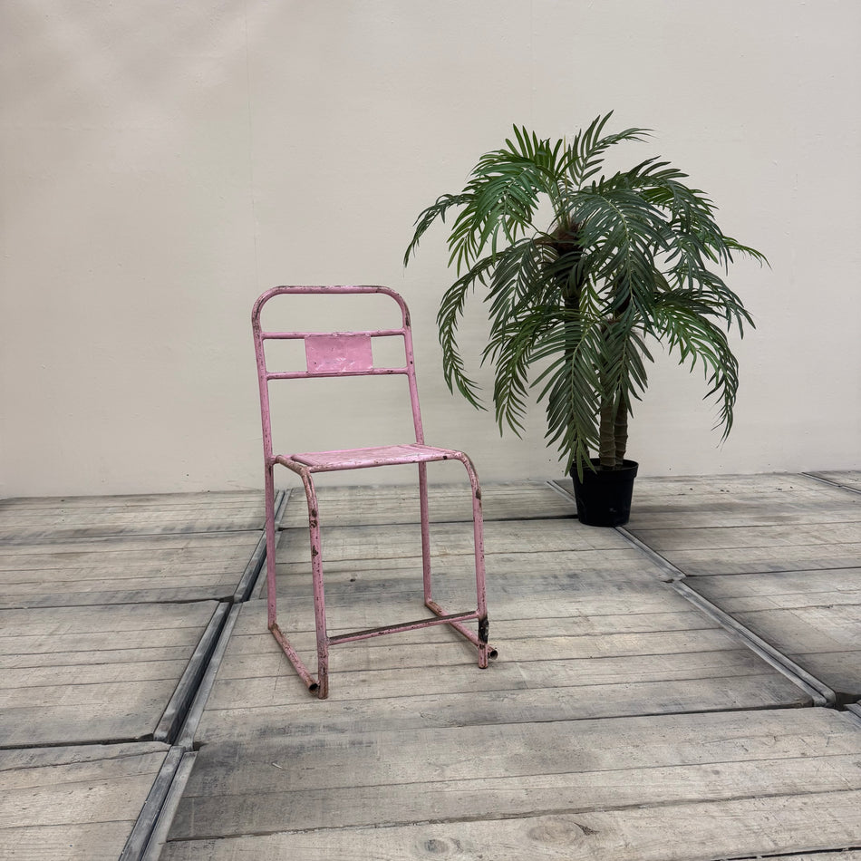 Vintage Stuhl Pink Metall Industrial Shabby Chic Gebraucht