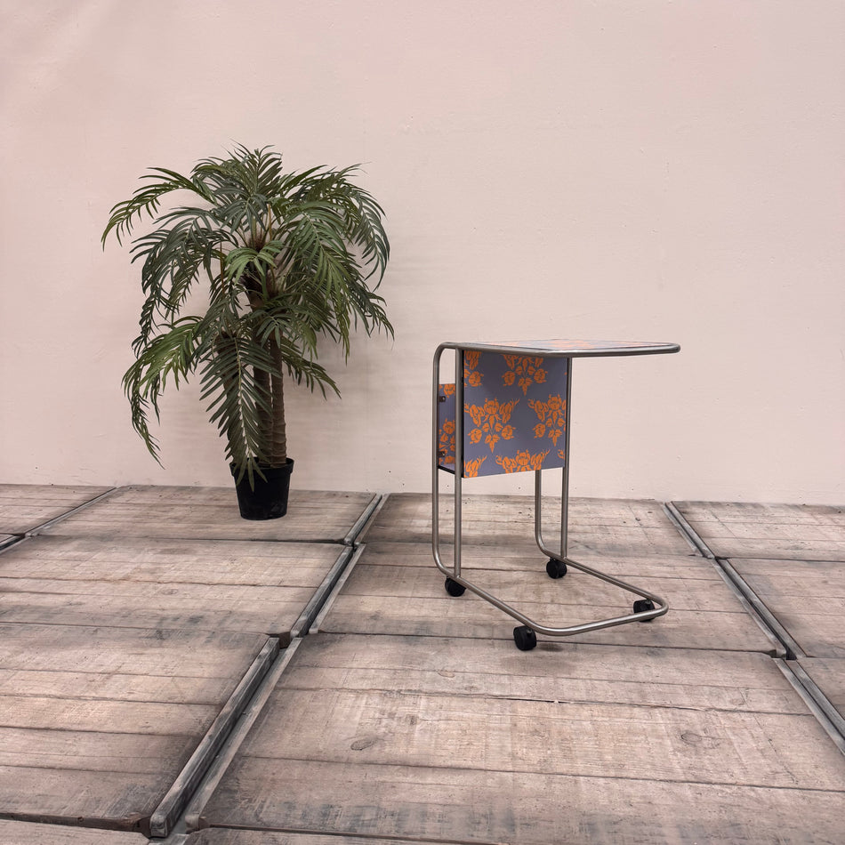Rollbarer Beistelltisch Laptoptisch Muster Retro Gebraucht Tisch