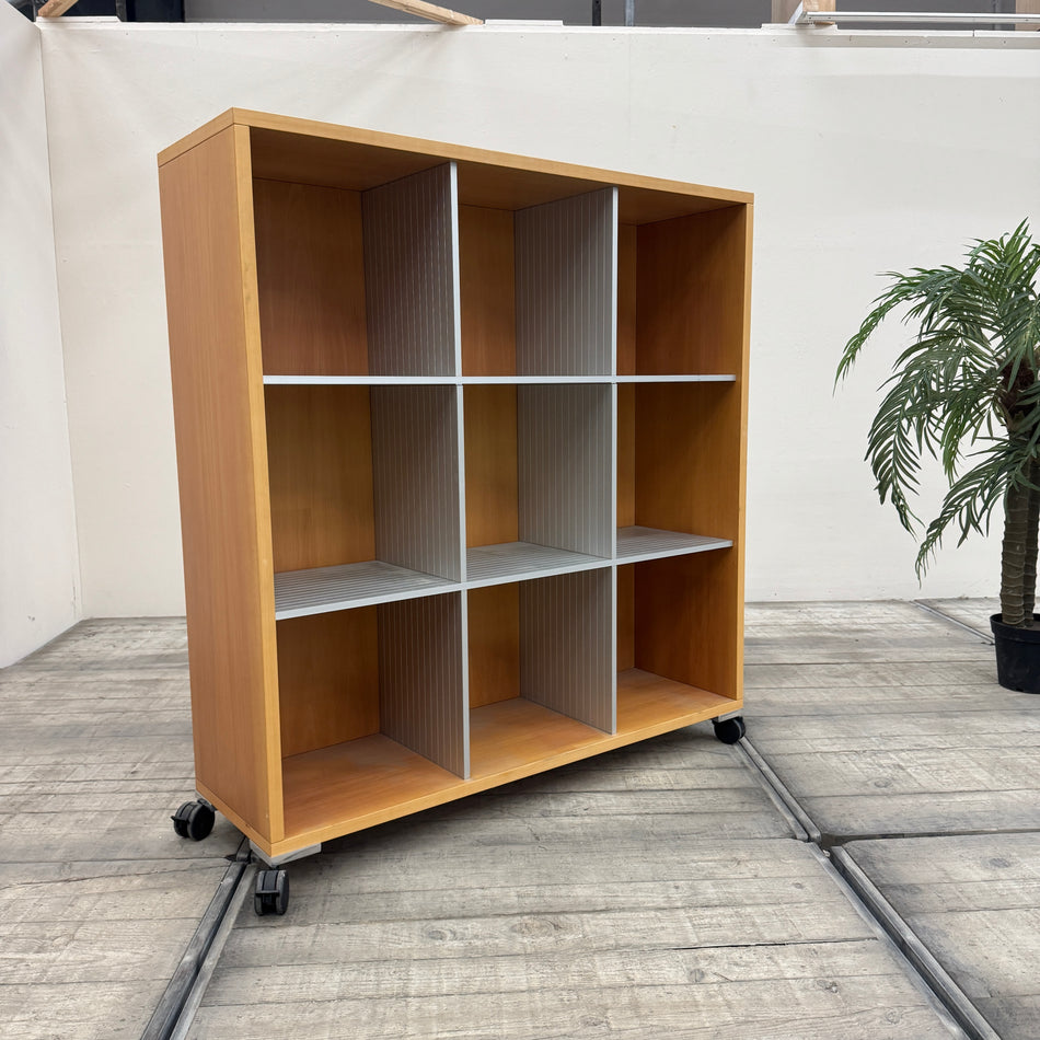 Vitra Spatio Regal Buche Metall rollbar 9 Fächer Büro Design Regal