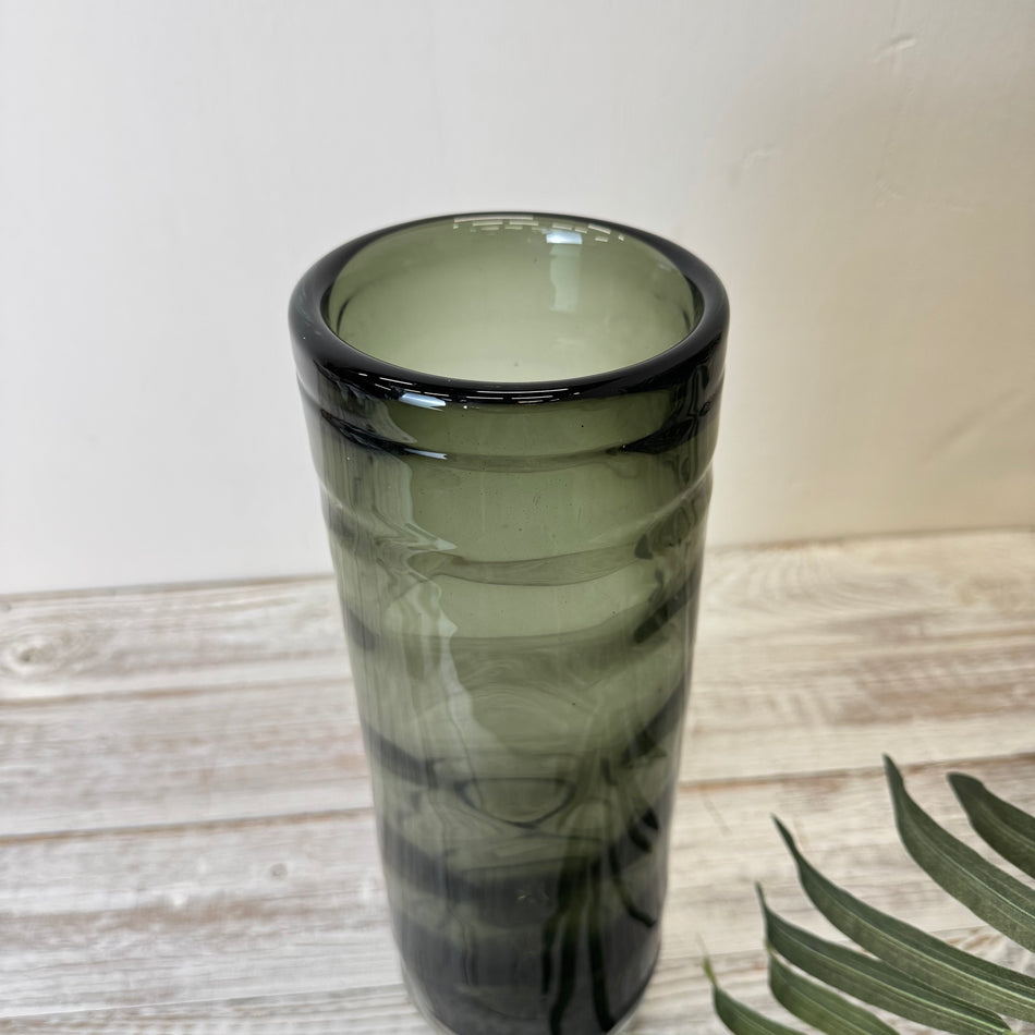 PTMD Diana Glasvase Hoch Zylindervase Dunkelgrün Vase
