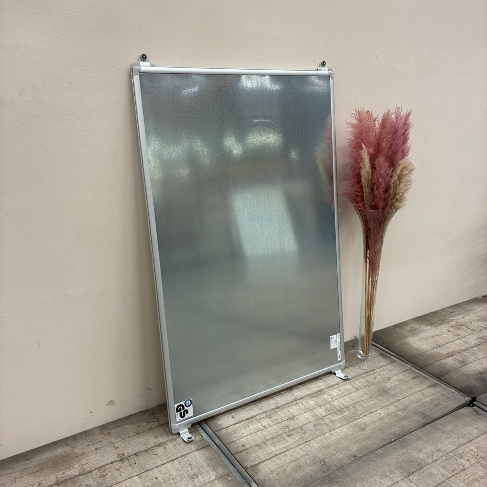 Franken Whiteboard Weiß Metall Schienenmontage Schreibtafel Gebraucht