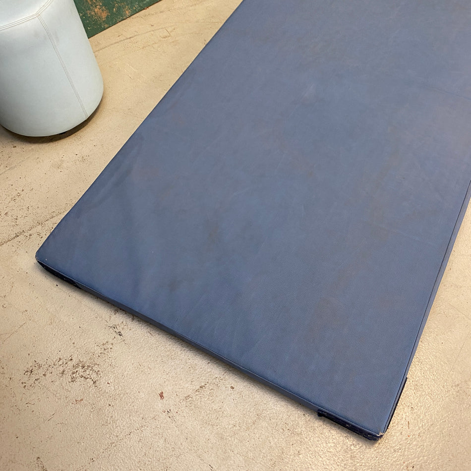 Turnmatte Gymnastikmatte Weichboden Sportmatte blau mit Klett gebraucht
 100x200