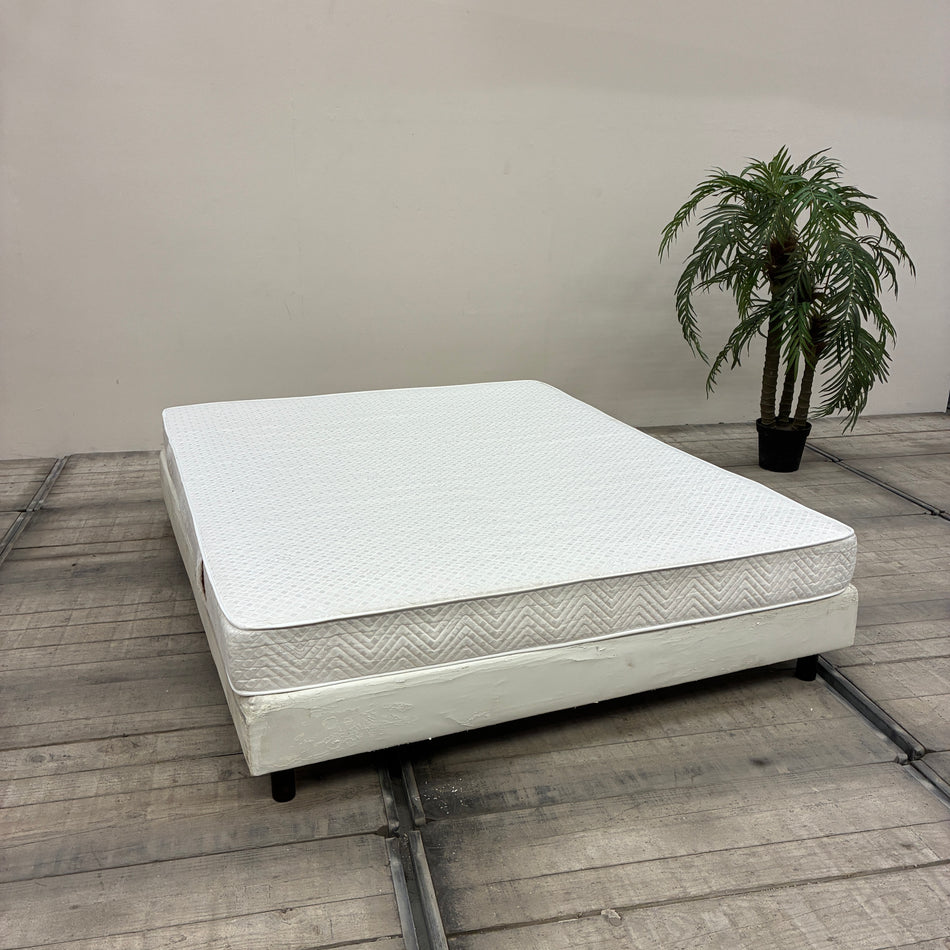 Boxspringbett inklusive Matratze 160x200 Weiß Creme Bett Gebraucht