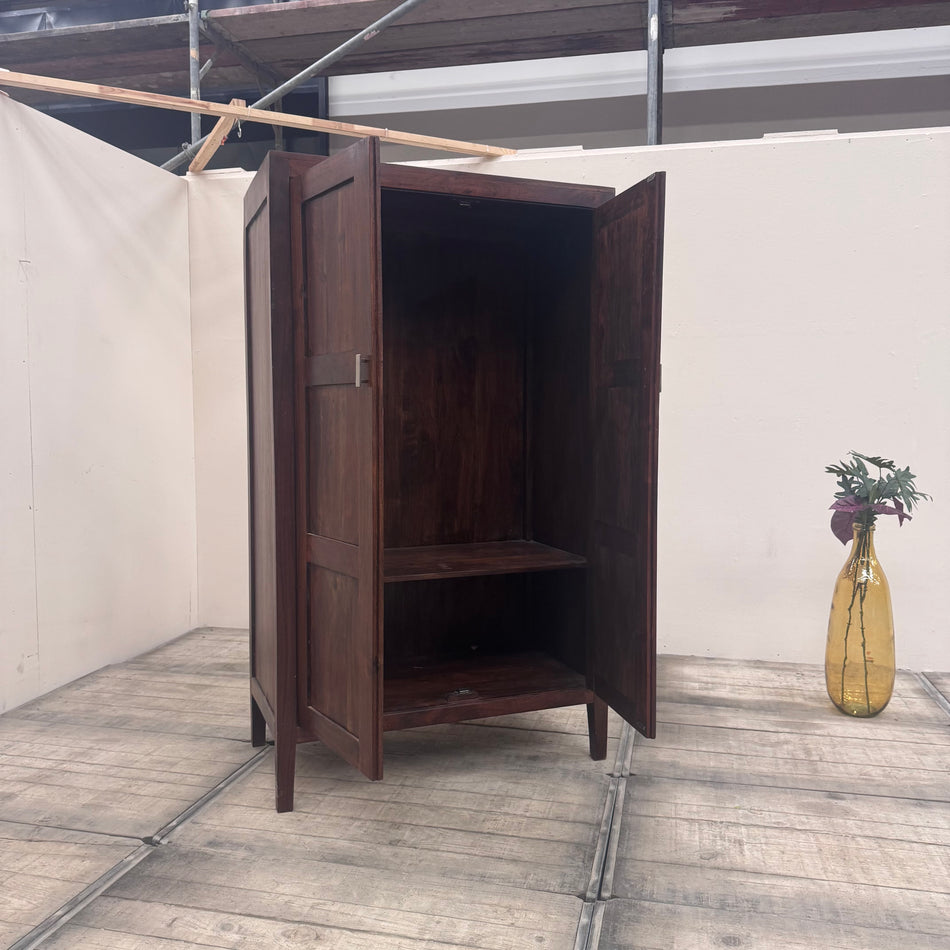 Vintage Kleiderschrank aus massivem Mangoholz mit Kleiderstange Gebraucht