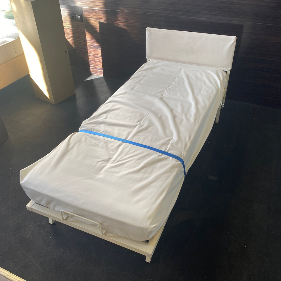 Zustellbett weiß 80x185 Metall Klappbett Bett gebraucht