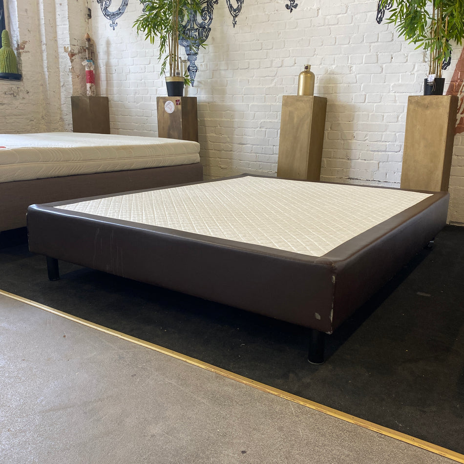 Bettgestell Boxspringbett gebraucht dunkelbraun 160x200 Leder