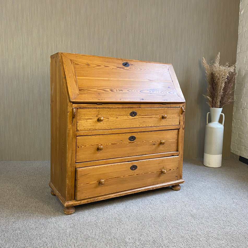 Sekretär antik Weichholz massiv Schubladen Schrank vintage