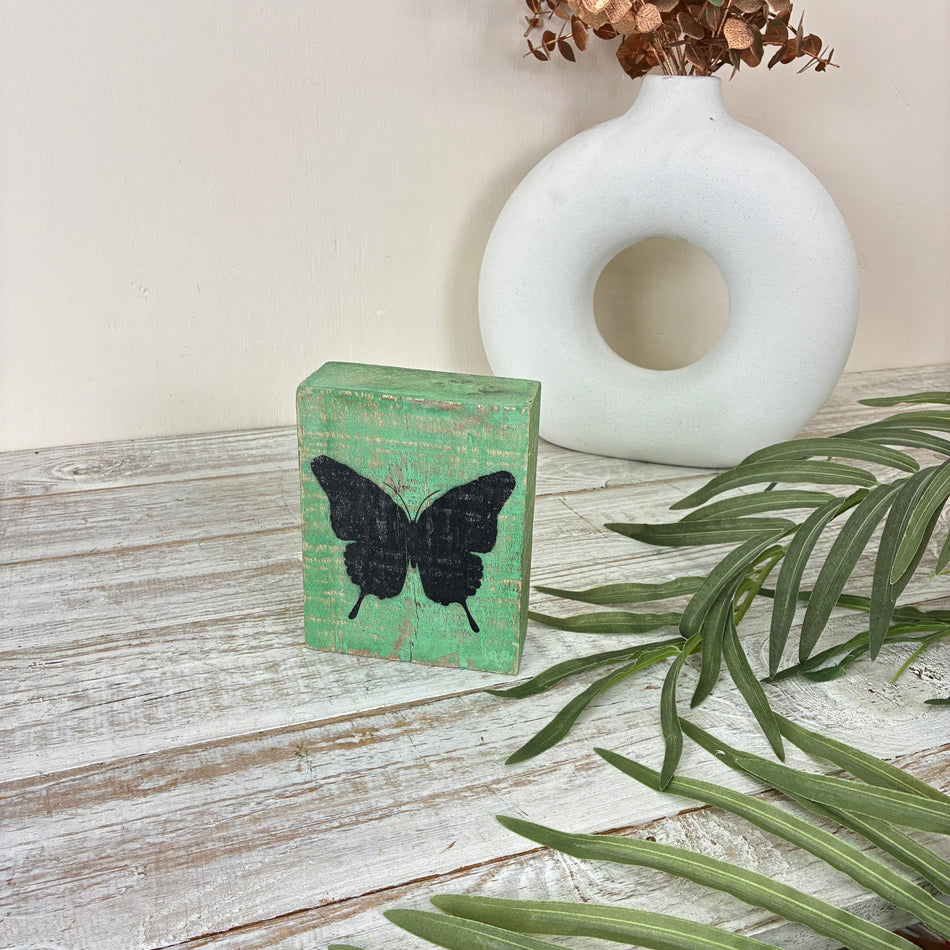 Schmetterling Deko Holzblock Grün Holz Dekoration