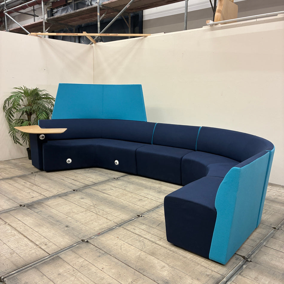 Orangebox Away From The Desk Modulare Akustik Lounge Sofalandschaft Dunkelblau Hellblau Sofa Couch Gebraucht