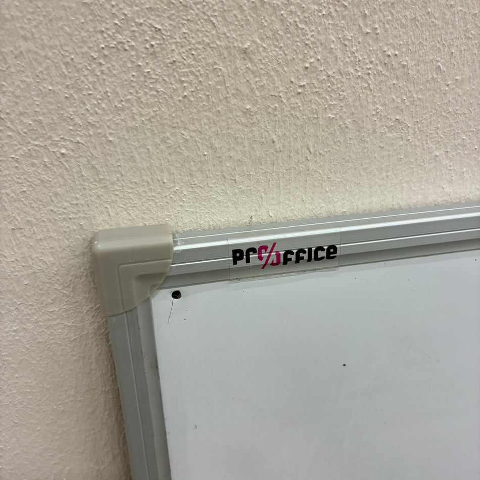 pro/Office Whiteboard 120x90 weiß Magnetisch Bürobedarf Schreibtafel Gebraucht