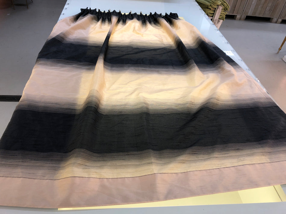 Gardine Vorhang 140x80 schwarz beige gestreift lichtdurchlässig gebraucht