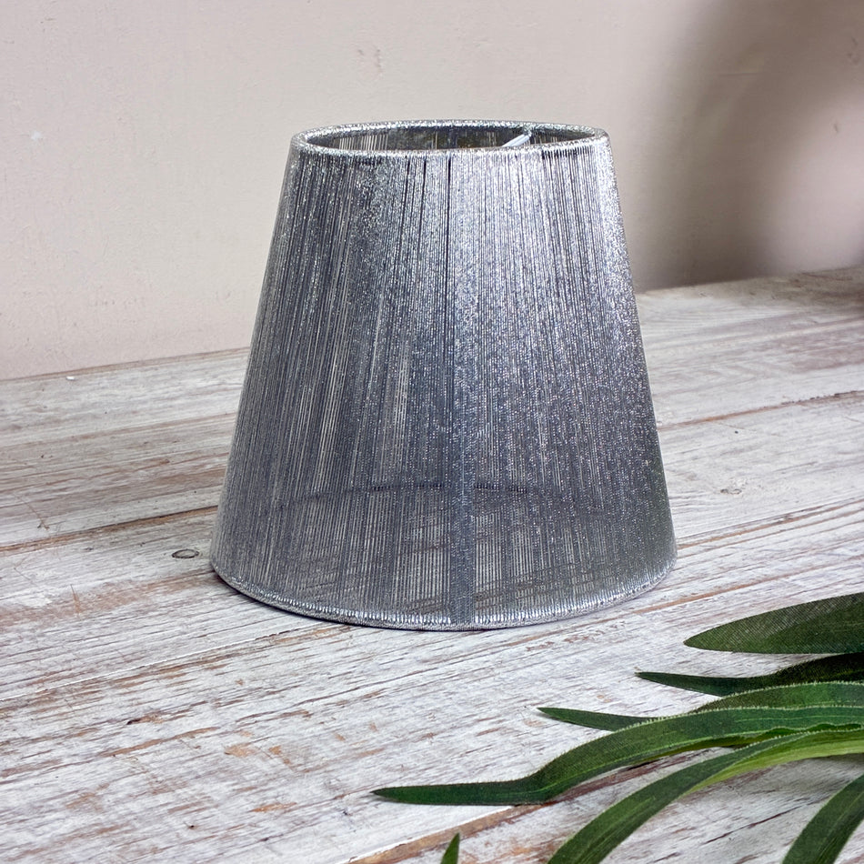 Lampenschirm Silber Textil Fadenoptik Kegelförmig 13cm Gebraucht