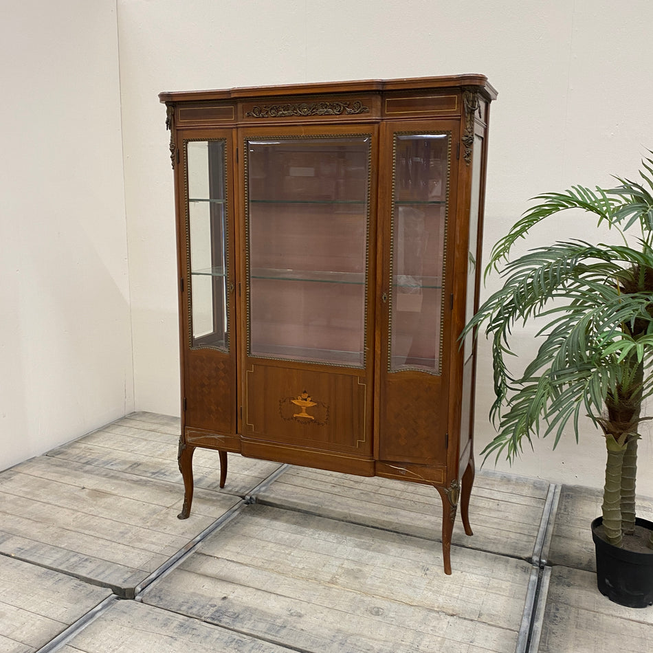 Vitrine im Stil Louis XVI. Mahagoni Vintage Schrank