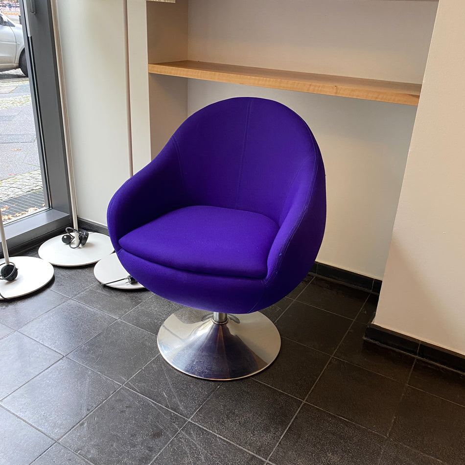 Loungesessel gebraucht lila Stoffpolsterung drehbar Sessel