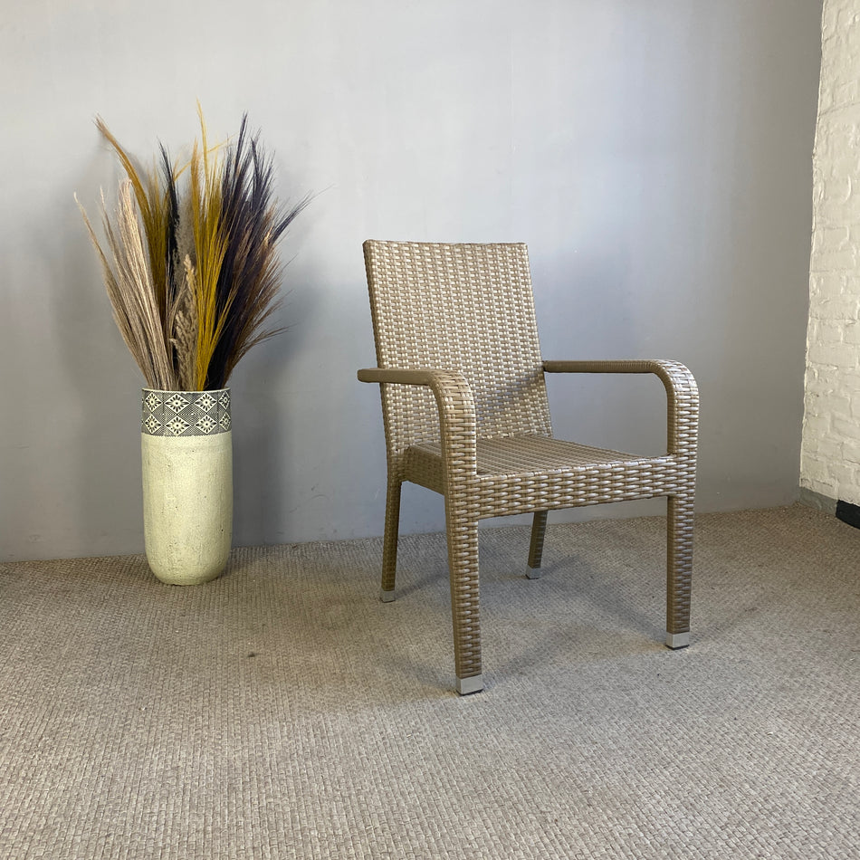Outdoor Gartenstuhl hellbraun Kunststoff Rattan Stuhl