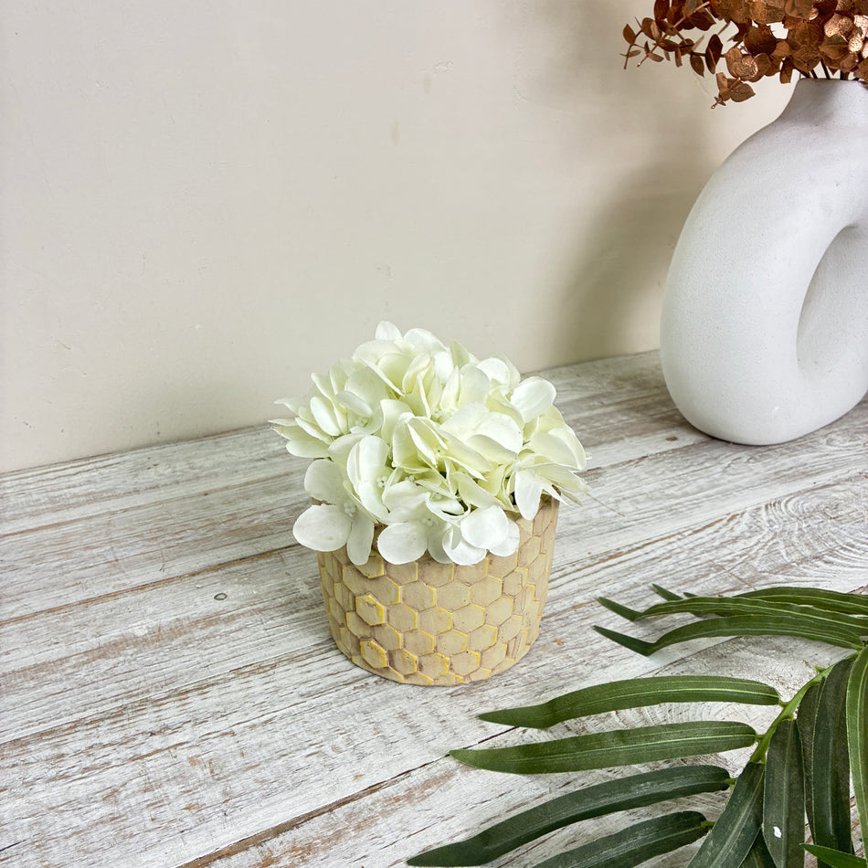 PTMD Keramik Übertopf 14cm Blumentopf Wabenmuster Gelb Creme Gebraucht
