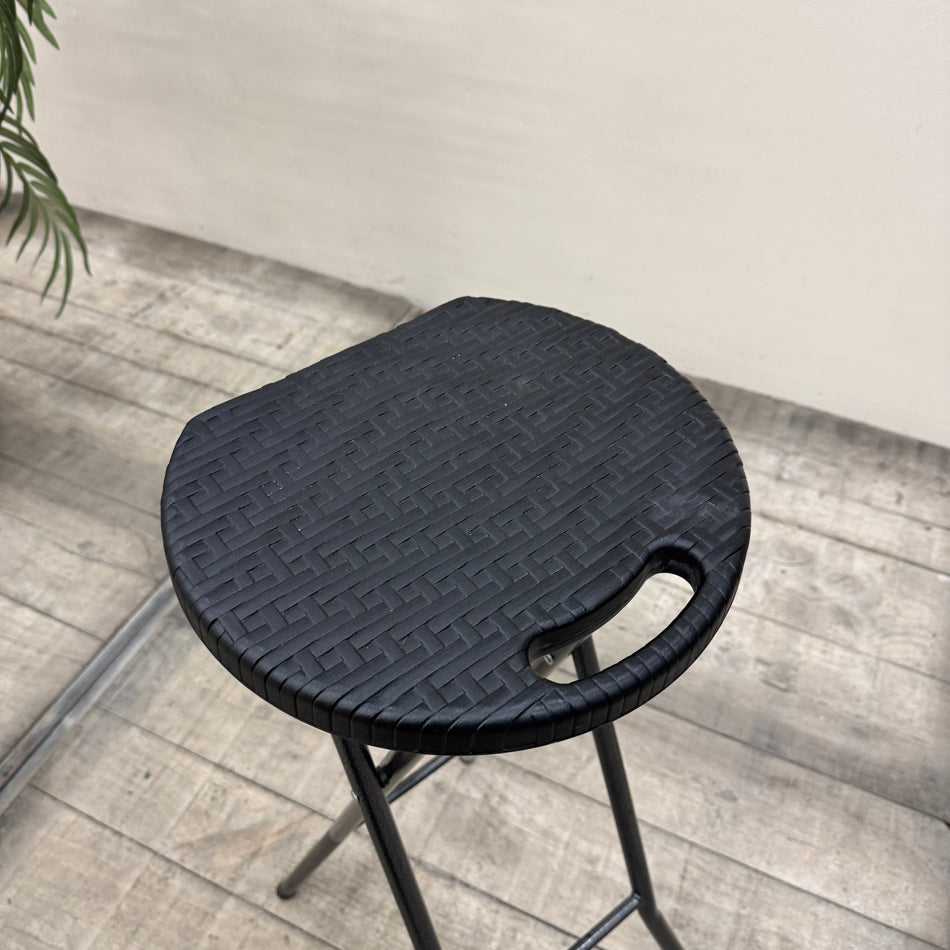 Klappbarer Barhocker Stehhocker Klappstuhl Schwarz Kunststoff Gebraucht