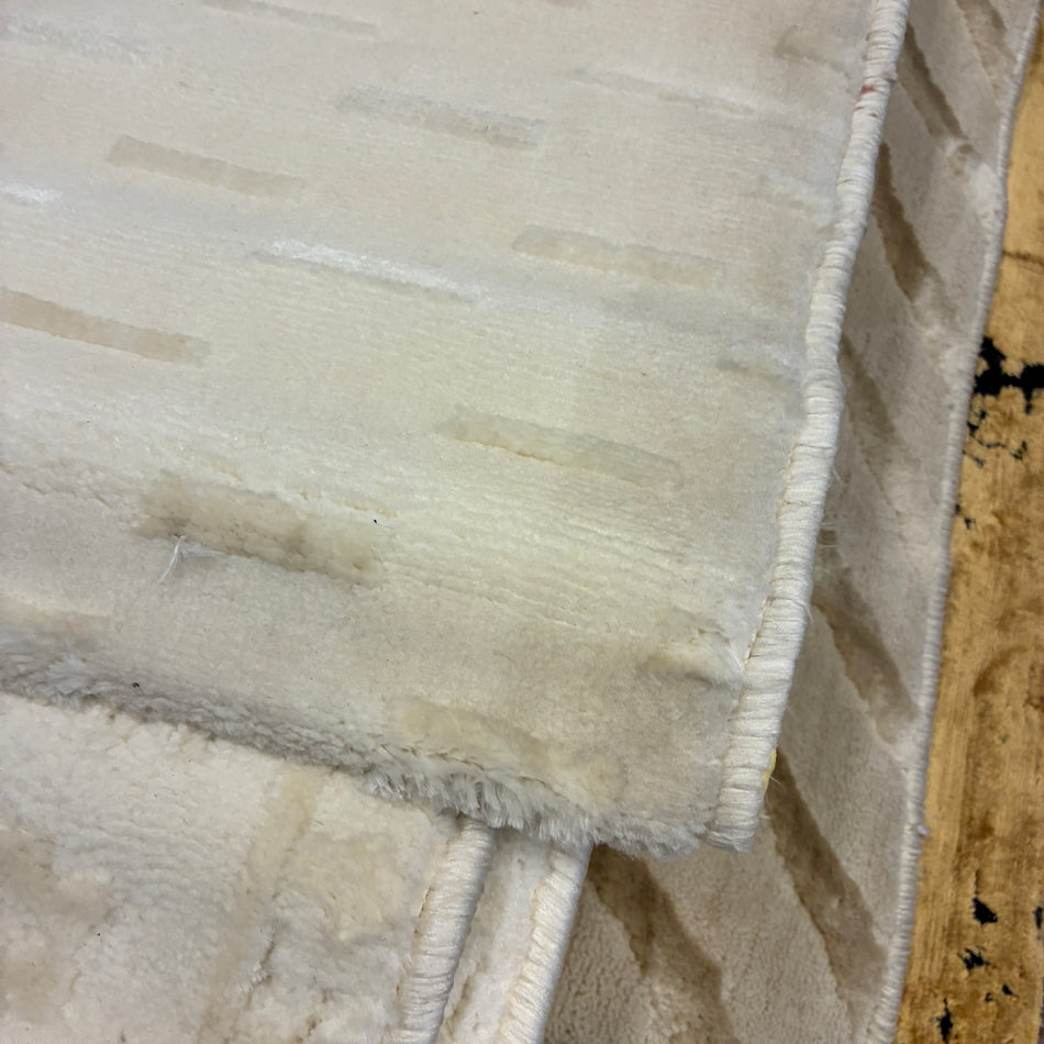 Teppich Creme mit dezentem Muster – Neuware – 150 x 210cm