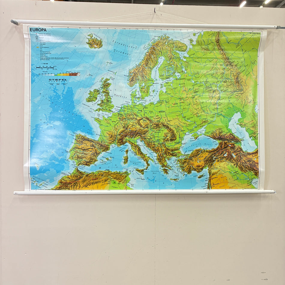 Vintage School Map – Europe – History Geography Teaching Chart Boot Roll Map Used