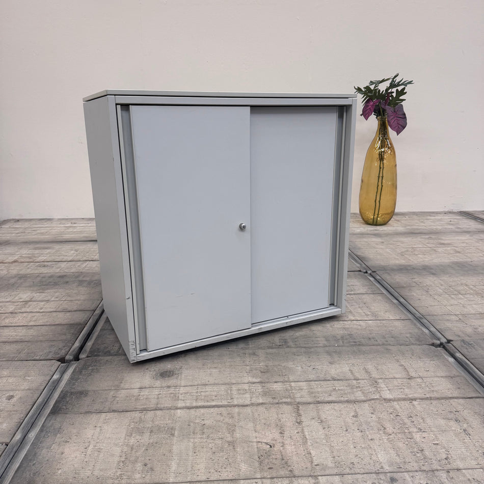 Planmöbel Sideboard 80cm 2OH Lichtgrau Büro Schrank gebraucht