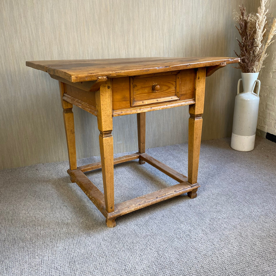 Esstisch gebraucht braun Holz mit Schublade Tisch