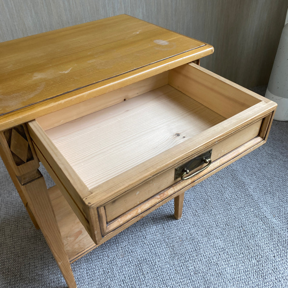 Beistelltisch antik Massivholz Tisch mit Schublade Landhausstil