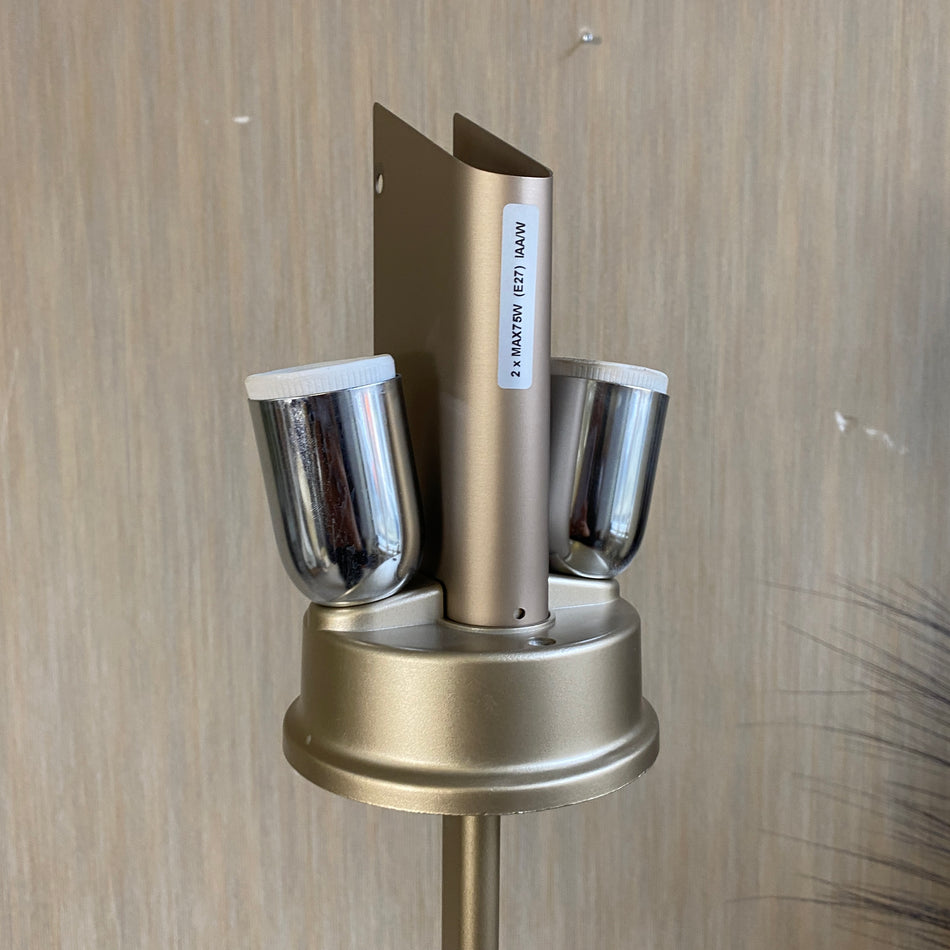 Original Artemide Melampo Stehlampe floor Neupreis 590 Euro Deckenfluter Lampe
